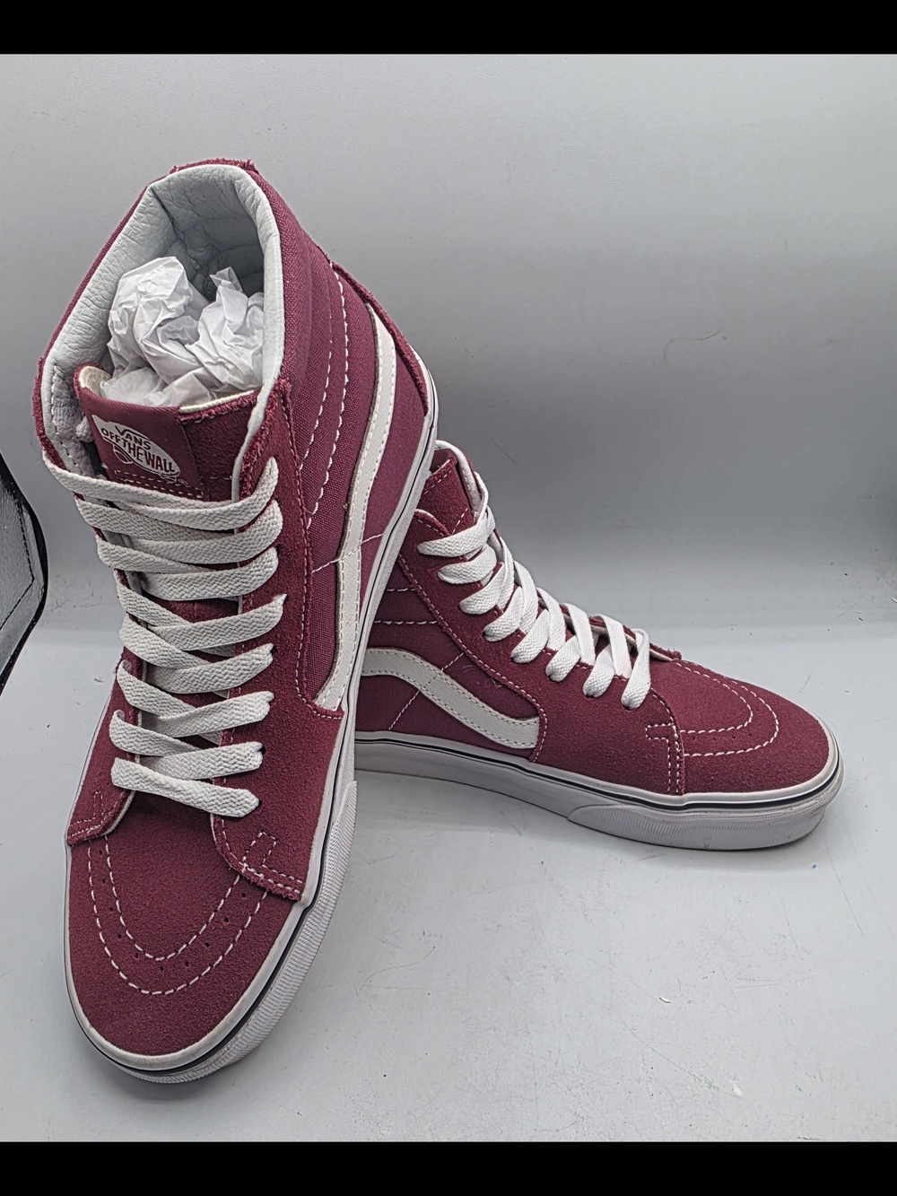 Vans Women Sk8-Hi Suede/Canvas High Top Sneaker Wine/White Color. Sz 8.